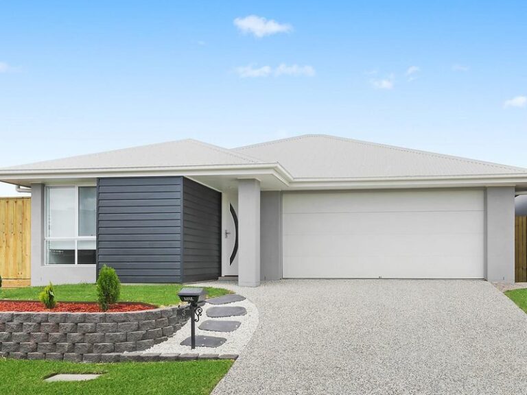 3 Pioneer Way, Palmview