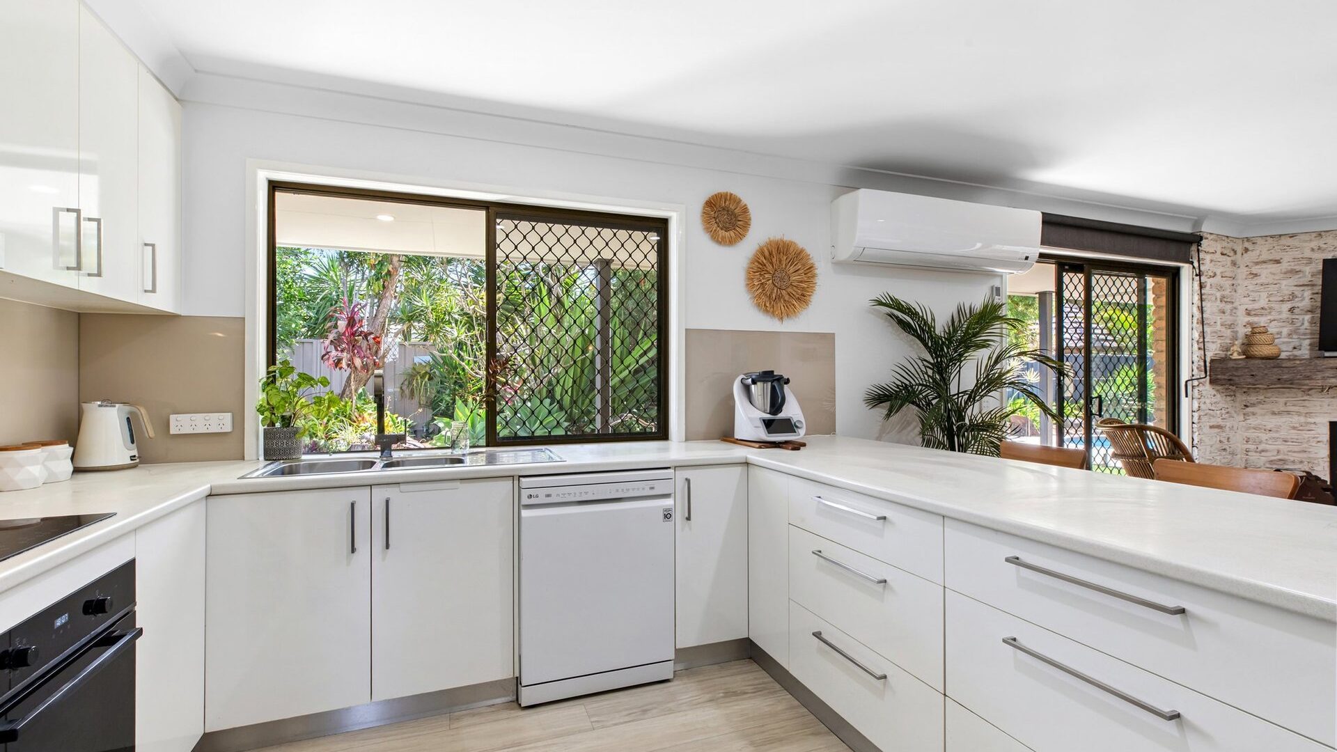 Sold - 43 Molakai Drive - New Property in Mountain Creek - Real Estate by Glennis Schindler