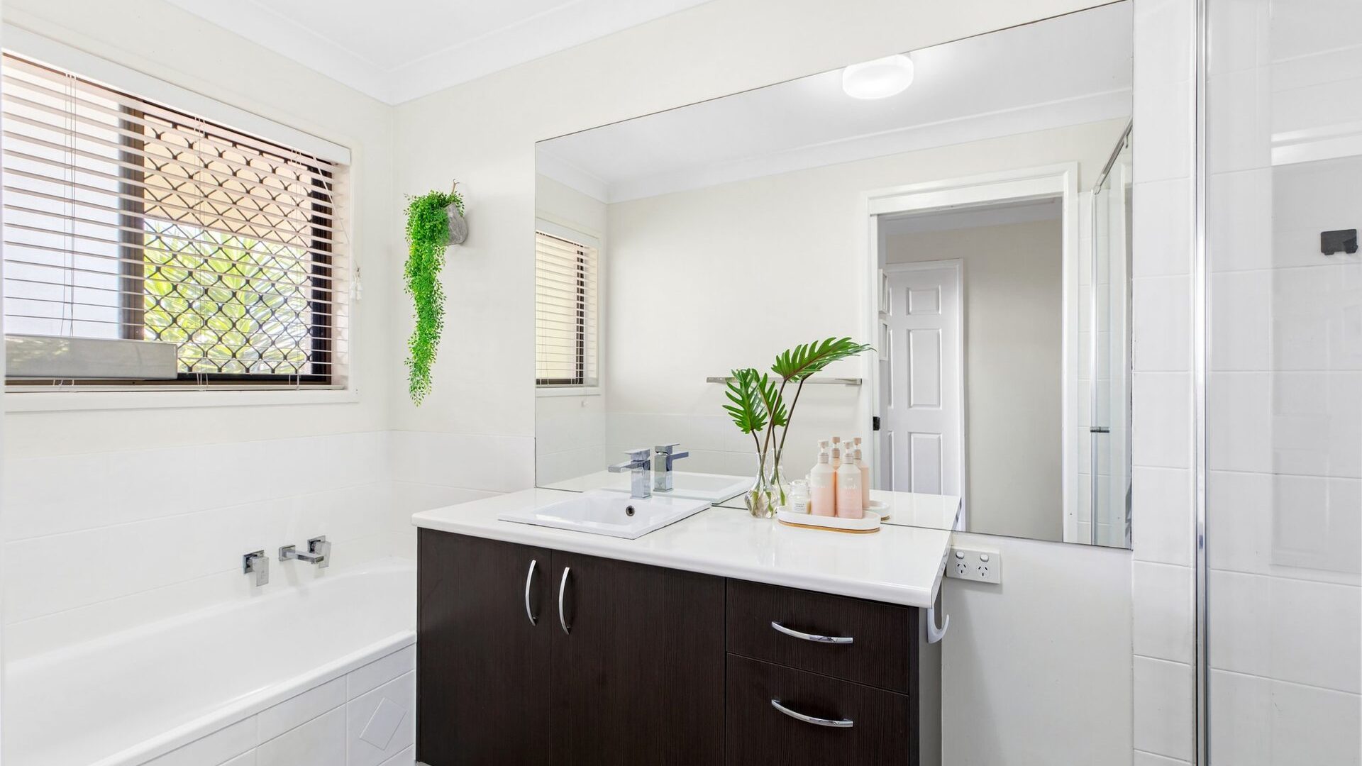 Sold - 43 Molakai Drive - New Property in Mountain Creek - Real Estate by Glennis Schindler