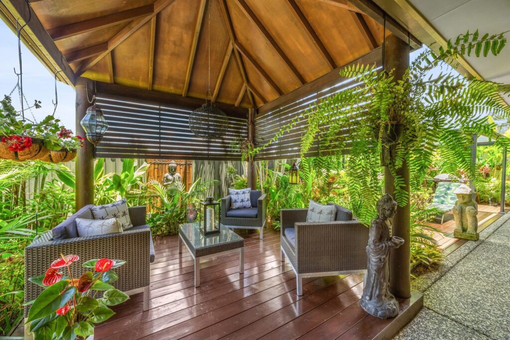 Sold - 7 Regal Crescent - New Property in Sippy Downs - Real Estate by Vicki Stewart