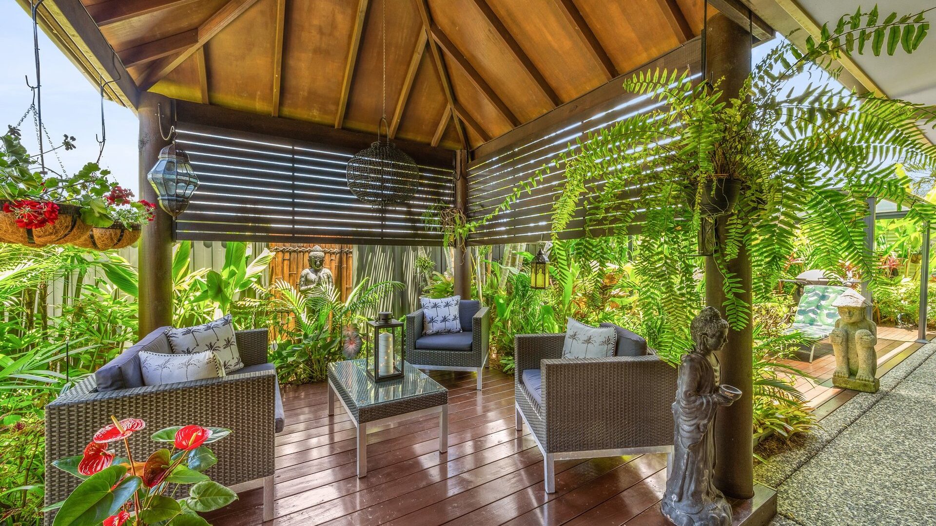 Sold - 7 Regal Crescent - New Property in Sippy Downs - Real Estate by Vicki Stewart
