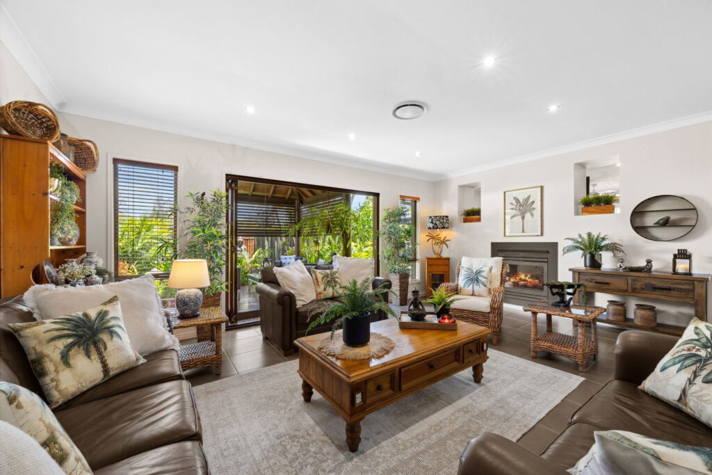 Sold - 7 Regal Crescent - New Property in Sippy Downs - Real Estate by Vicki Stewart