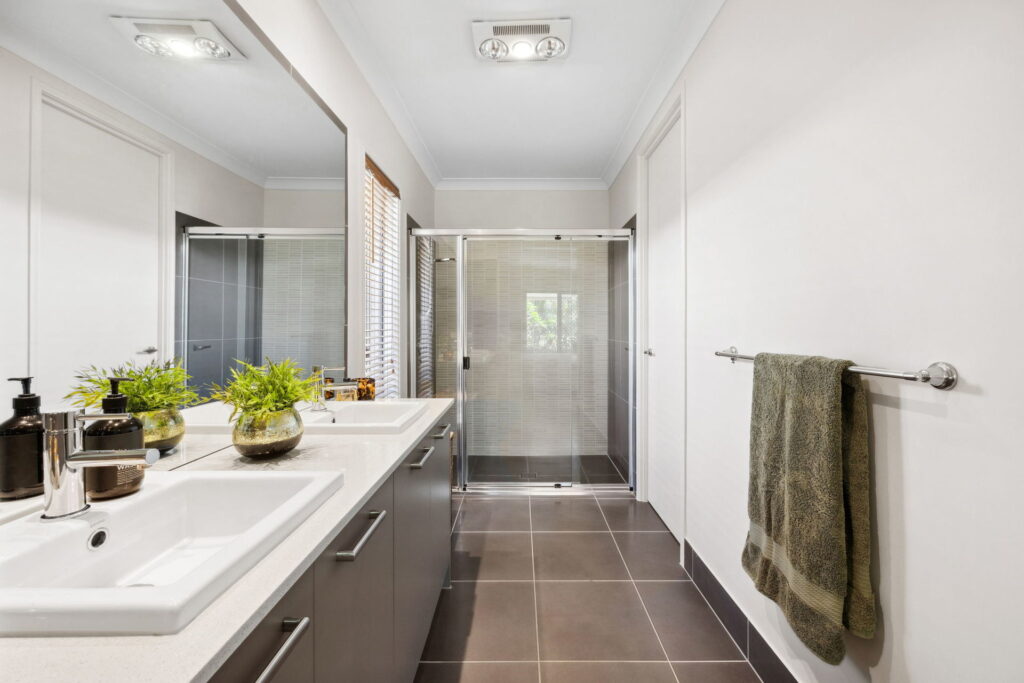 Sold - 7 Regal Crescent - New Property in Sippy Downs - Real Estate by Vicki Stewart