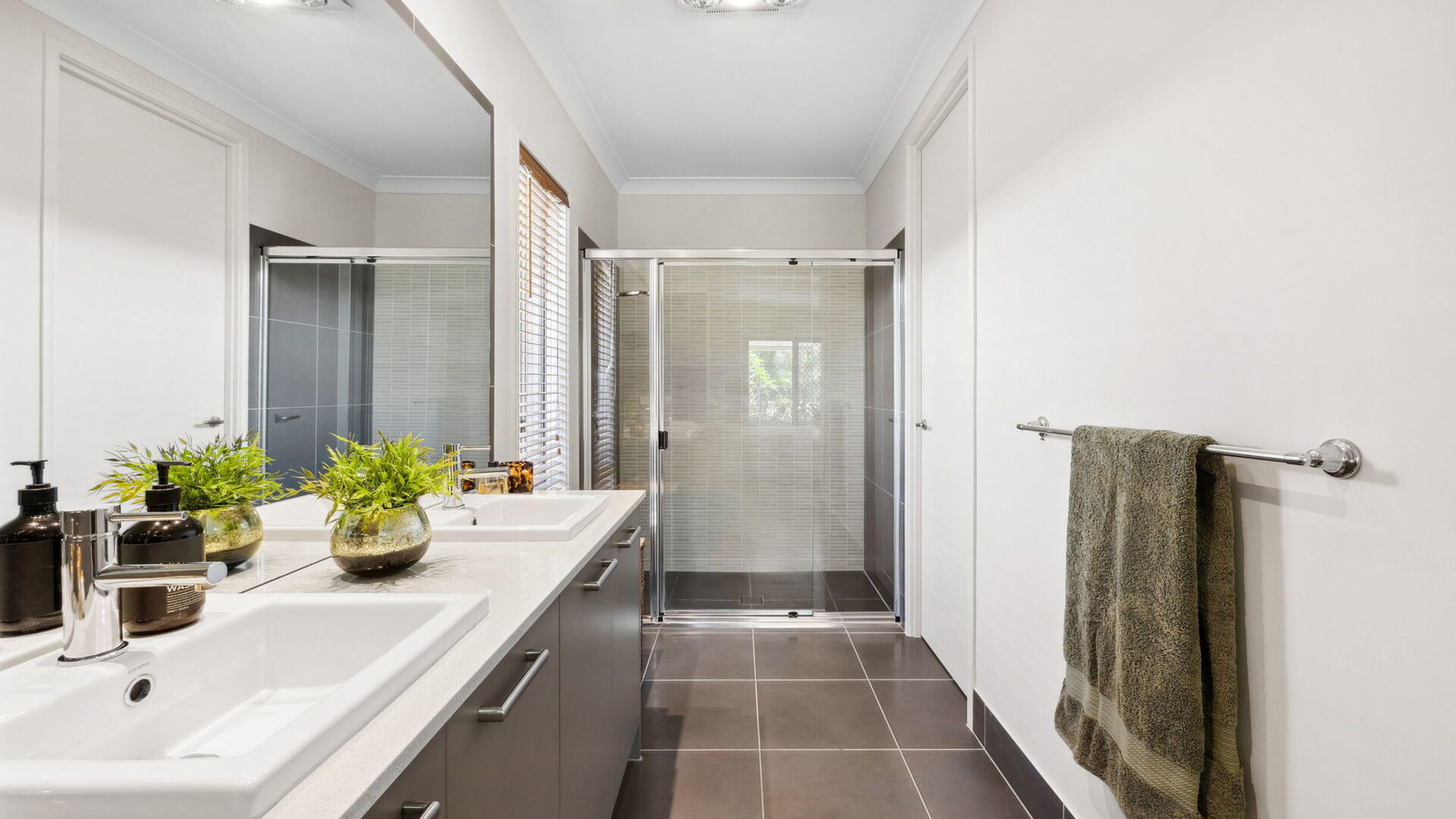 Sold - 7 Regal Crescent - New Property in Sippy Downs - Real Estate by Vicki Stewart