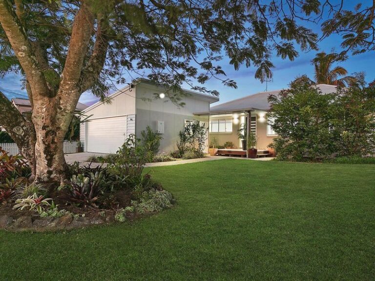 Sold - 8 York Road - New Property in BUDERIM - Real Estate by Stuart Thomas