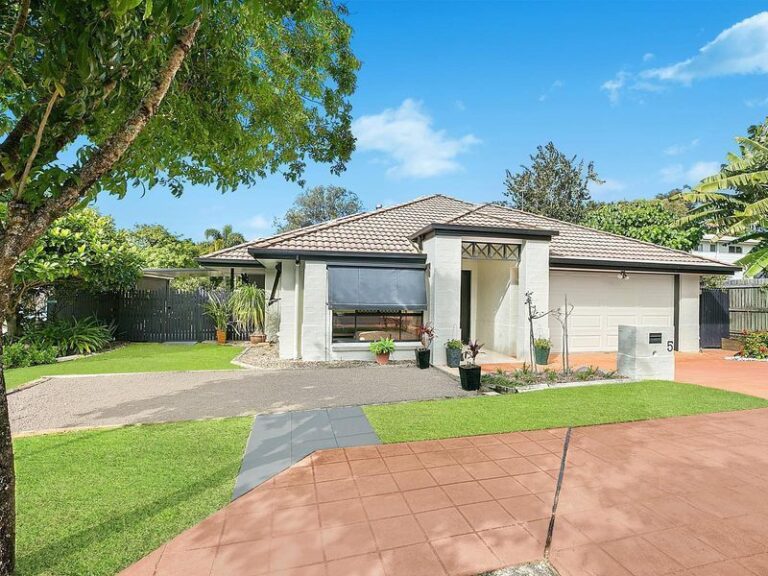 Sold - 5 Manor Lane - New Property in BUDERIM - Real Estate by Stuart Thomas