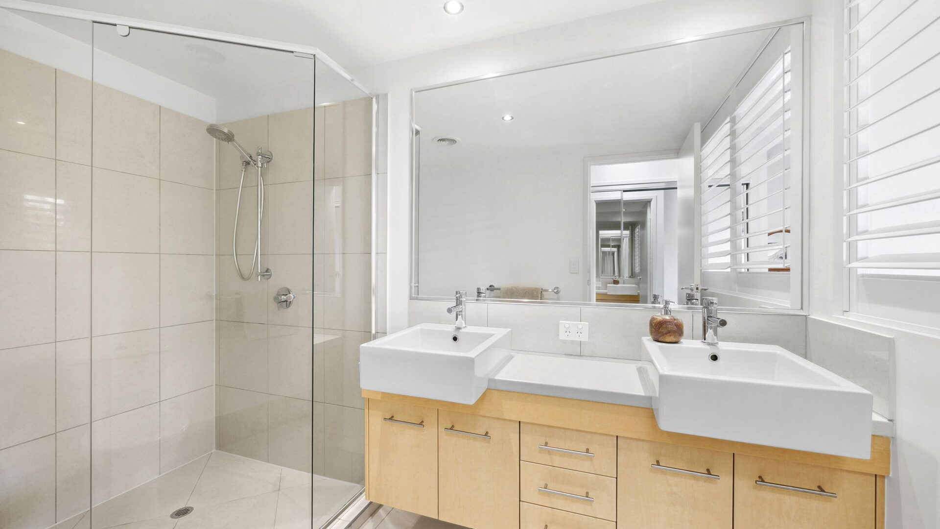 Sold - 5/51 Grand Parade - New Property in Kawana Island - Real Estate by Vicki Stewart