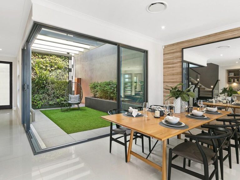 Sold - 15 Lighthouse Circuit - New Property in BIRTINYA - Real Estate by Chris Pace