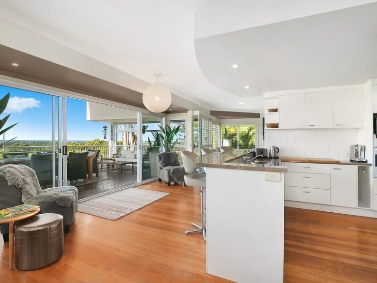 34 Kerenjon Avenue, BUDERIM QLD 4556 - photo 4