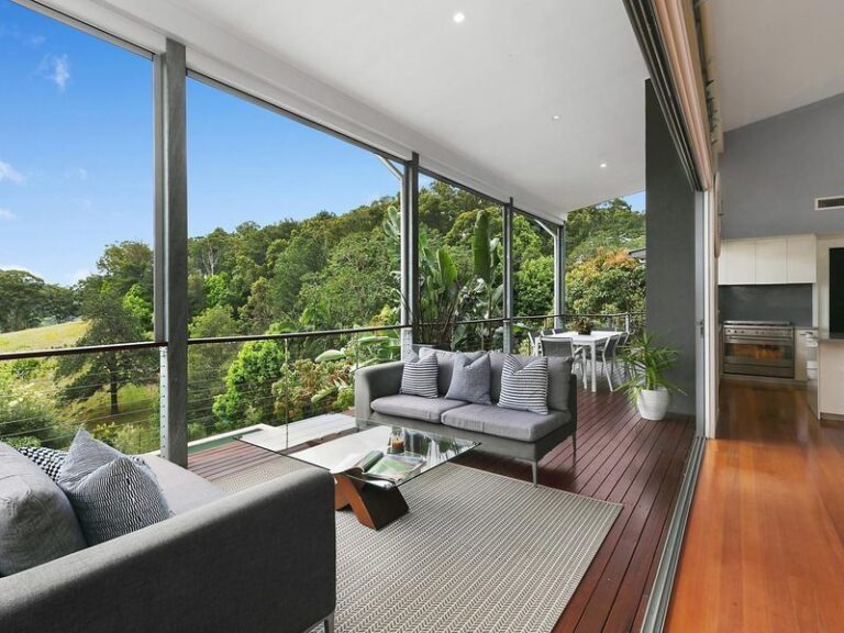 Sold - 59 Upper Rosemount Road - New Property in ROSEMOUNT - Real Estate by Chris Pace