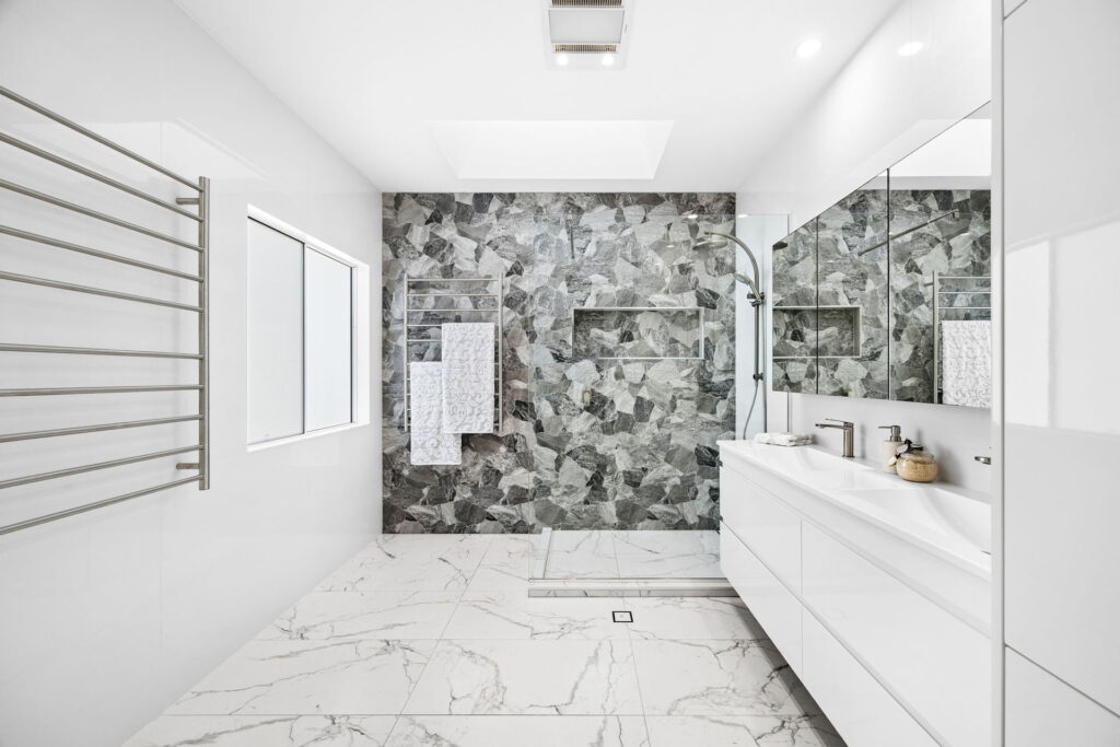 Sold - 104 Sunbird Chase - New Property in Parrearra - Real Estate by Daniel Powers