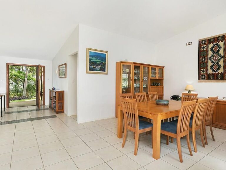 6 Xanadu Grove, BUDERIM QLD 4556 - photo 3
