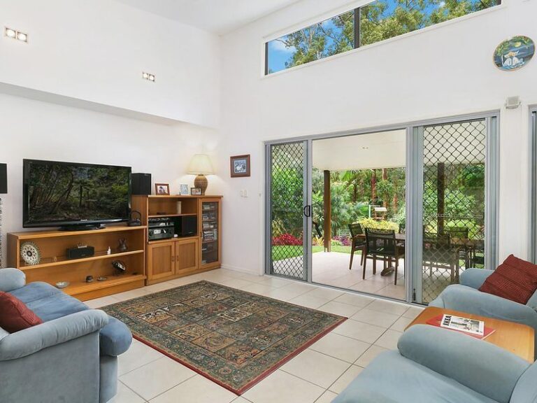 6 Xanadu Grove, BUDERIM QLD 4556 - photo 4