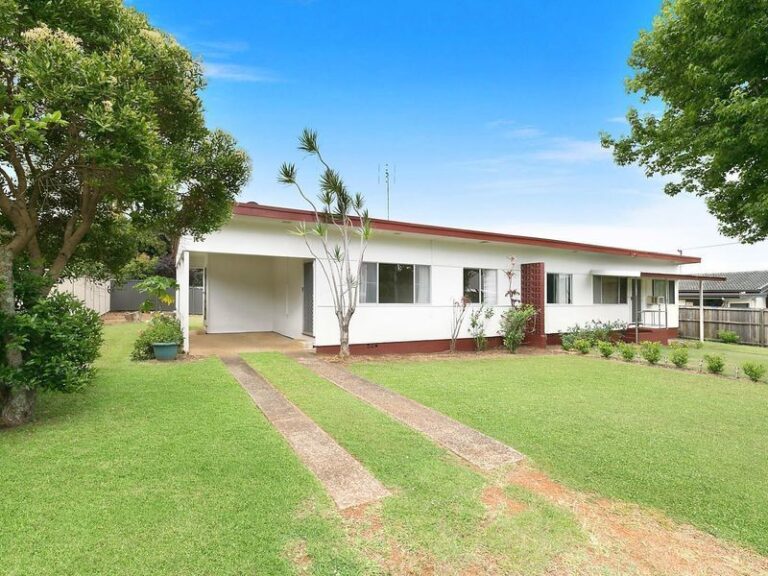 Sold - 4 Seaview Terrace - New Property in BUDERIM - Real Estate by Shaun Hammill