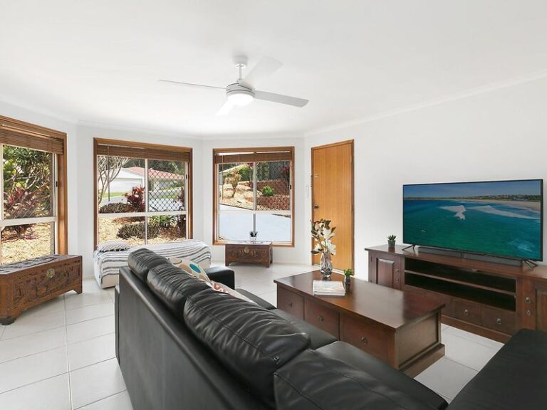 Sold - 8 Sunnyridge Rise - New Property in BUDERIM - Real Estate by Stuart Thomas