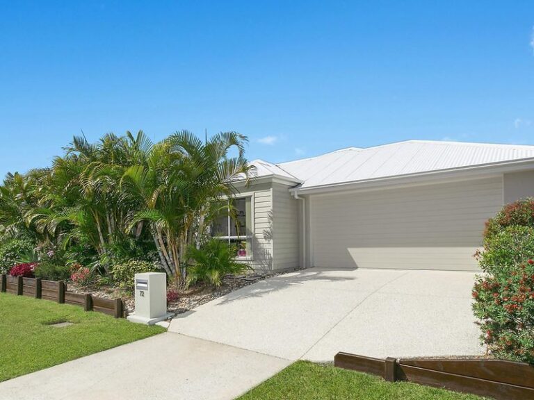 Sold - 72 Creekside Drive - New Property in SIPPY DOWNS - Real Estate by David Swarbrick