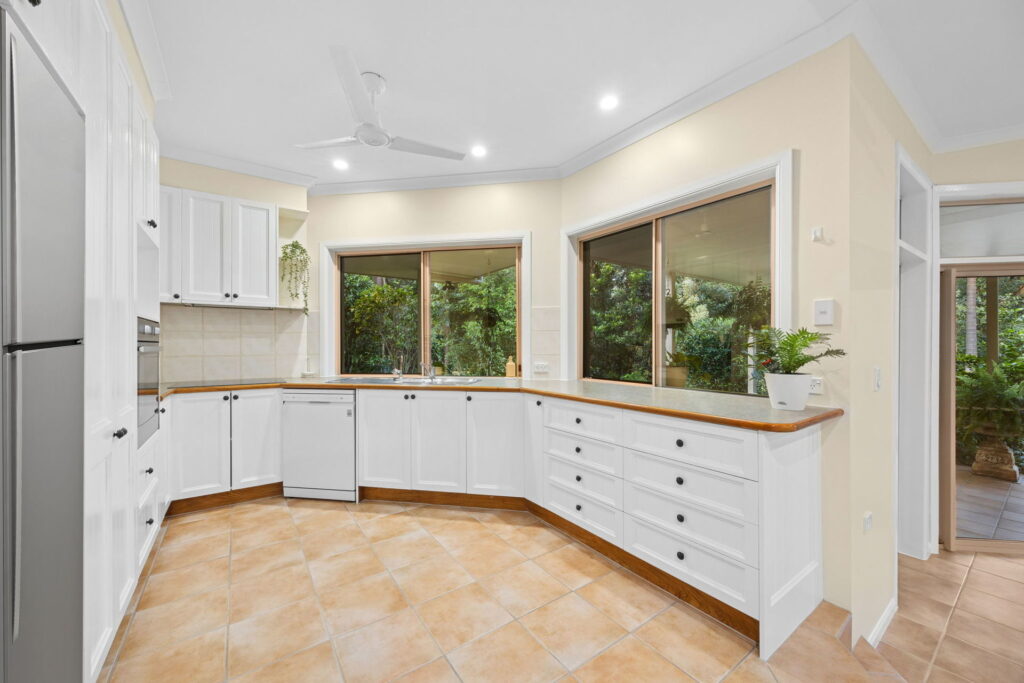Sold - 5-9 Rita Court - New Property in Tanawha - Real Estate by Chris Pace