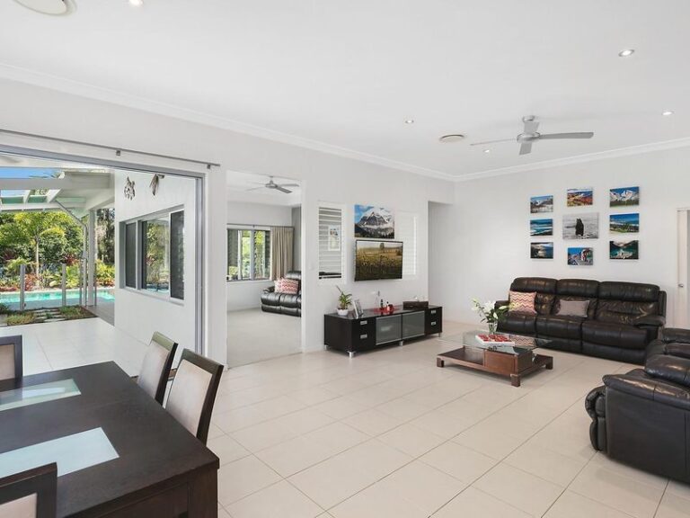 Sold - 111 Fitzwilliam Drive - New Property in SIPPY DOWNS - Real Estate by Peter Hill