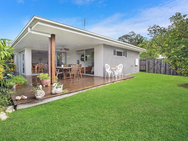 7 Quinine Crescent, MOUNTAIN CREEK QLD 4557 - photo 2