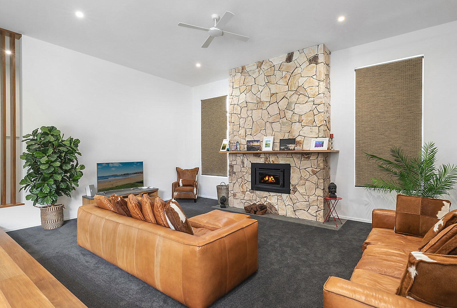 16 Palmview Forest Drive, Palmview QLD 4553 - photo 5
