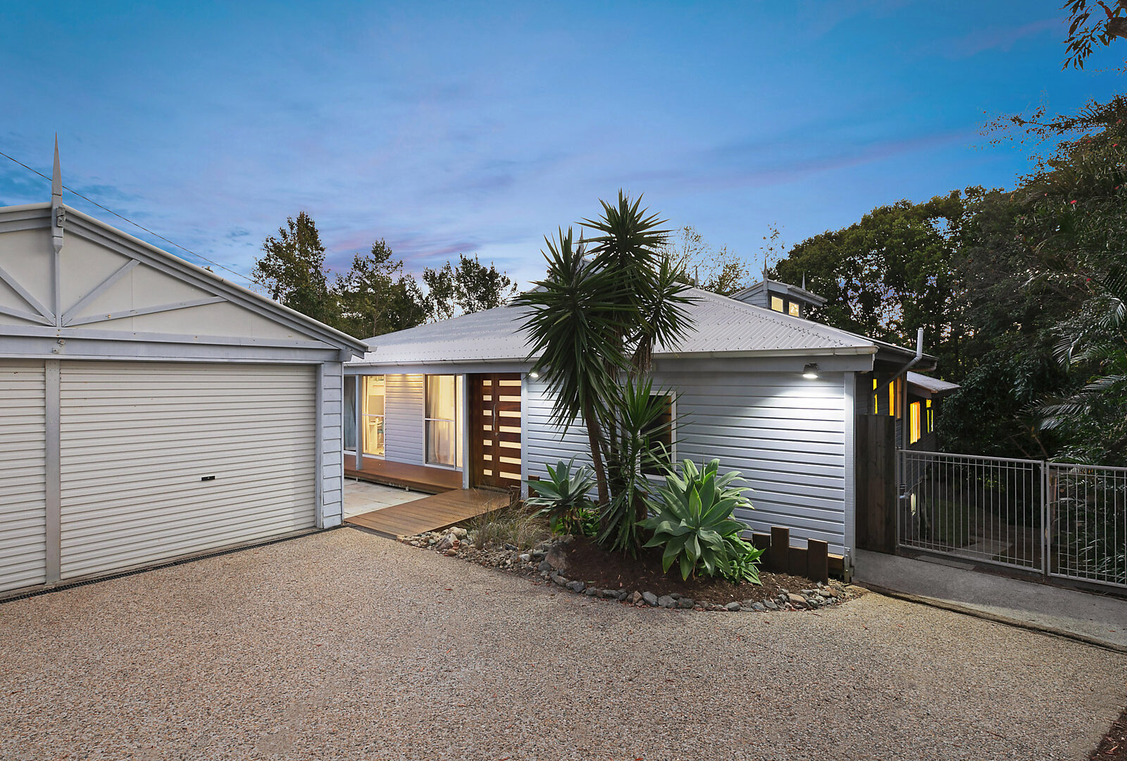 21 Sunset Avenue, Buderim QLD 4556 - photo 2