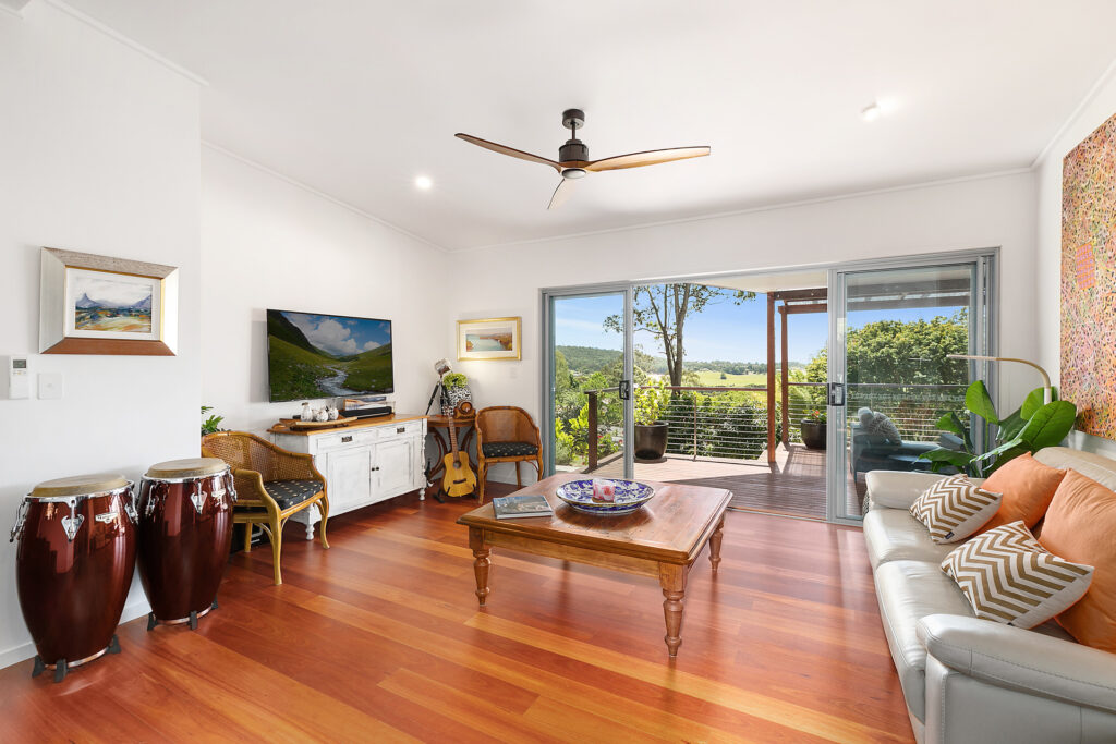 Sold - 15 Woodchester Lane - New Property in Rosemount - Real Estate by David Swarbrick