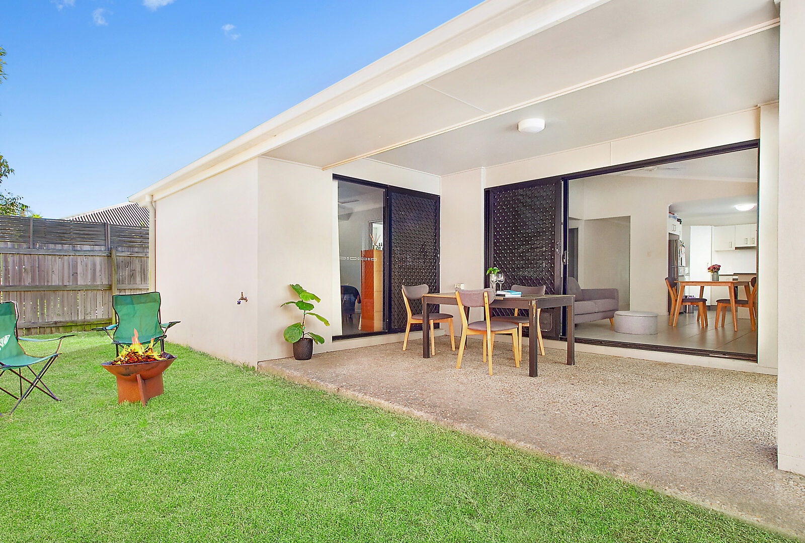 Sold - 7 Carlisle Circuit - New Property in Mountain Creek - Real Estate by Stuart Thomas