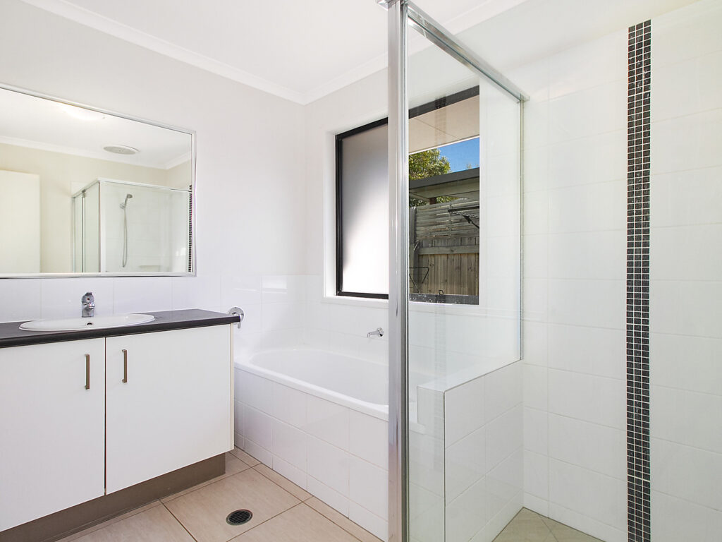 Sold - 7 Carlisle Circuit - New Property in Mountain Creek - Real Estate by Stuart Thomas