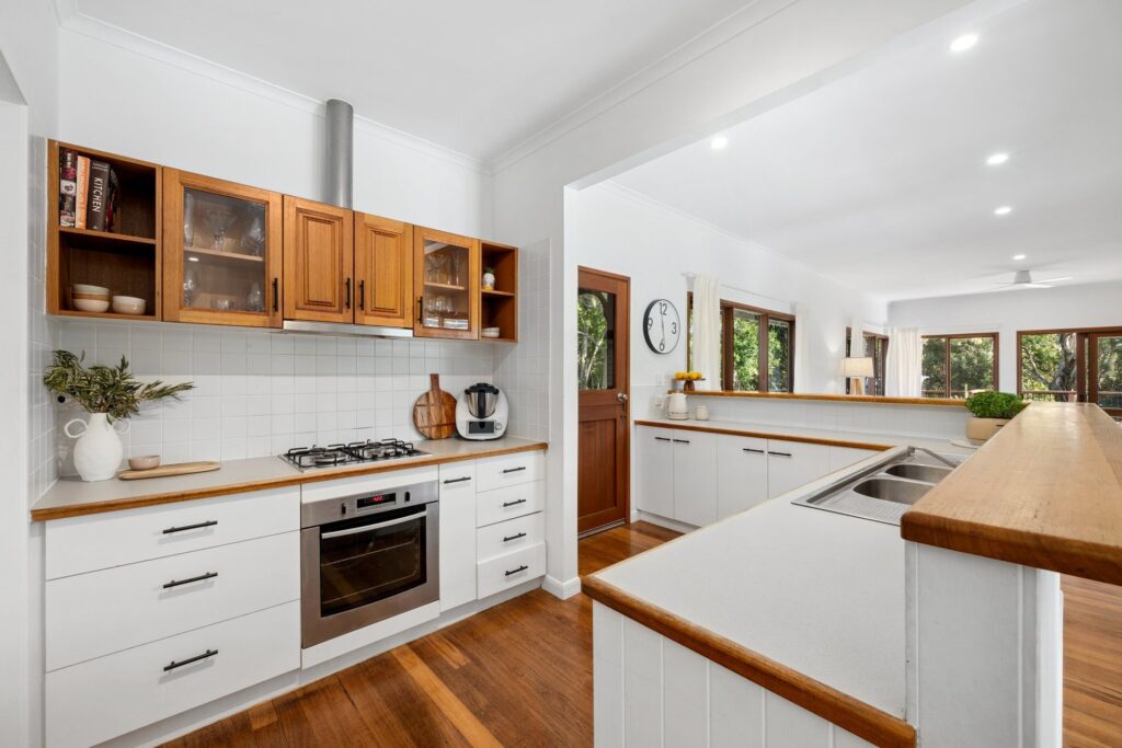 Sold - 12 Woodchester Close - New Property in Rosemount - Real Estate by Stuart Thomas