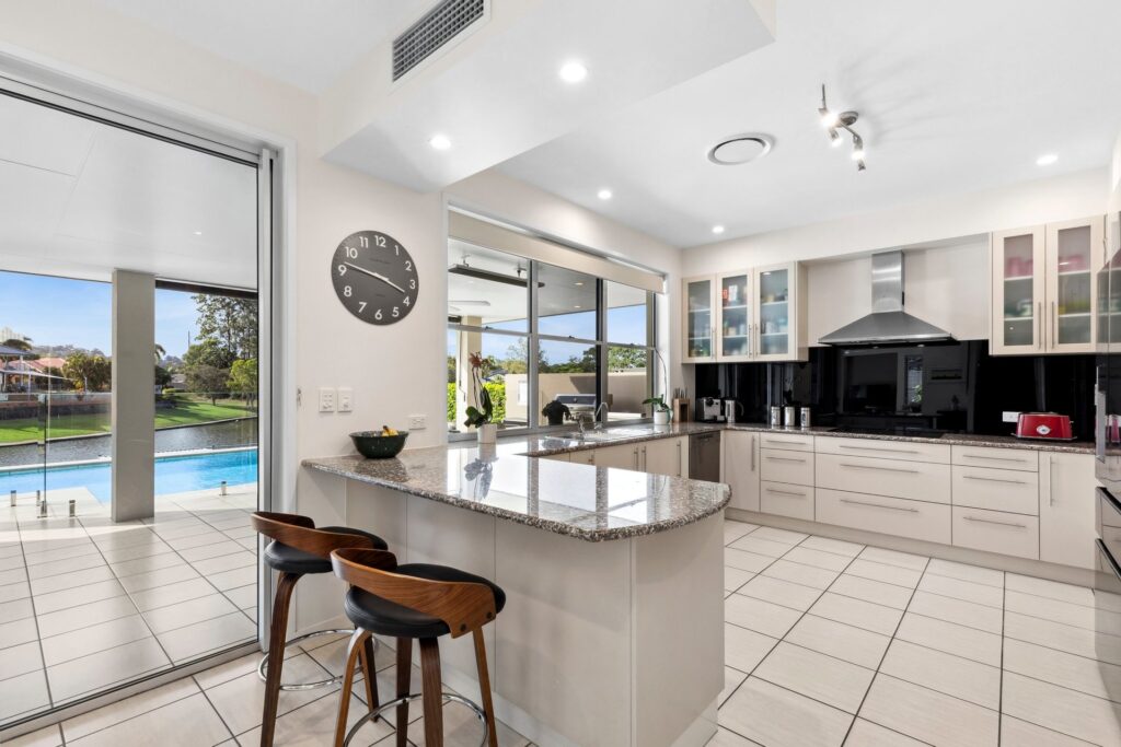 Sold - 30 Munbilla Close - New Property in Mountain Creek - Real Estate by Matt Diesel