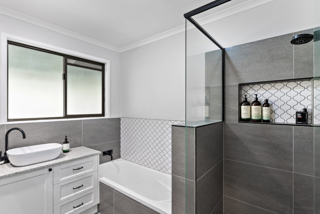 Sold - 30 Anning Road - New Property in Forest Glen - Real Estate by Damien Michael