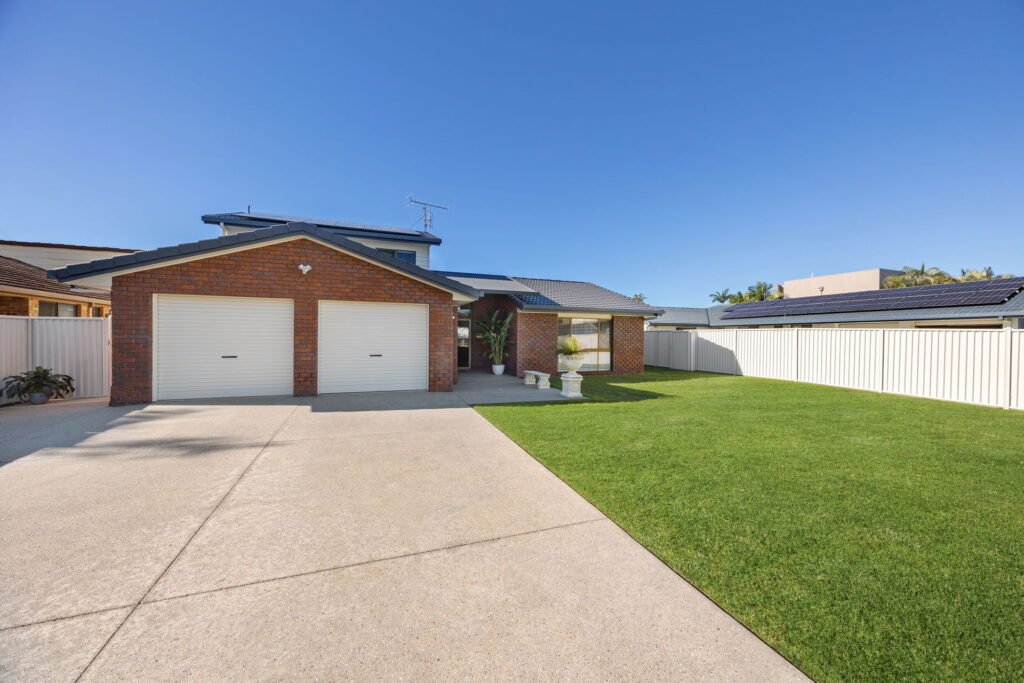Sold - 8 Aldinga Place - New Property in Mooloolaba - Real Estate by Geoff Ohmsen