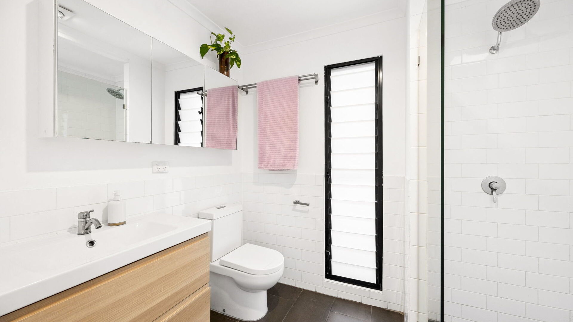 Sold - 5 Seaview Court - New Property in Maroochydore - Real Estate by Carlie Penn
