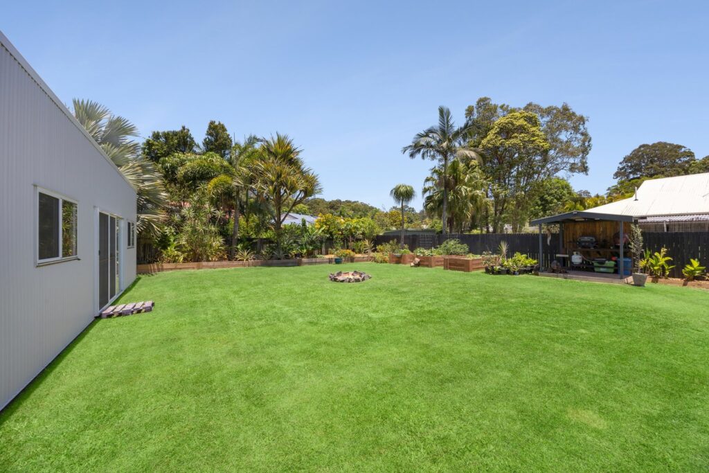 Sold - 7 Pinanga Place - New Property in Little Mountain - Real Estate by Stuart Thomas