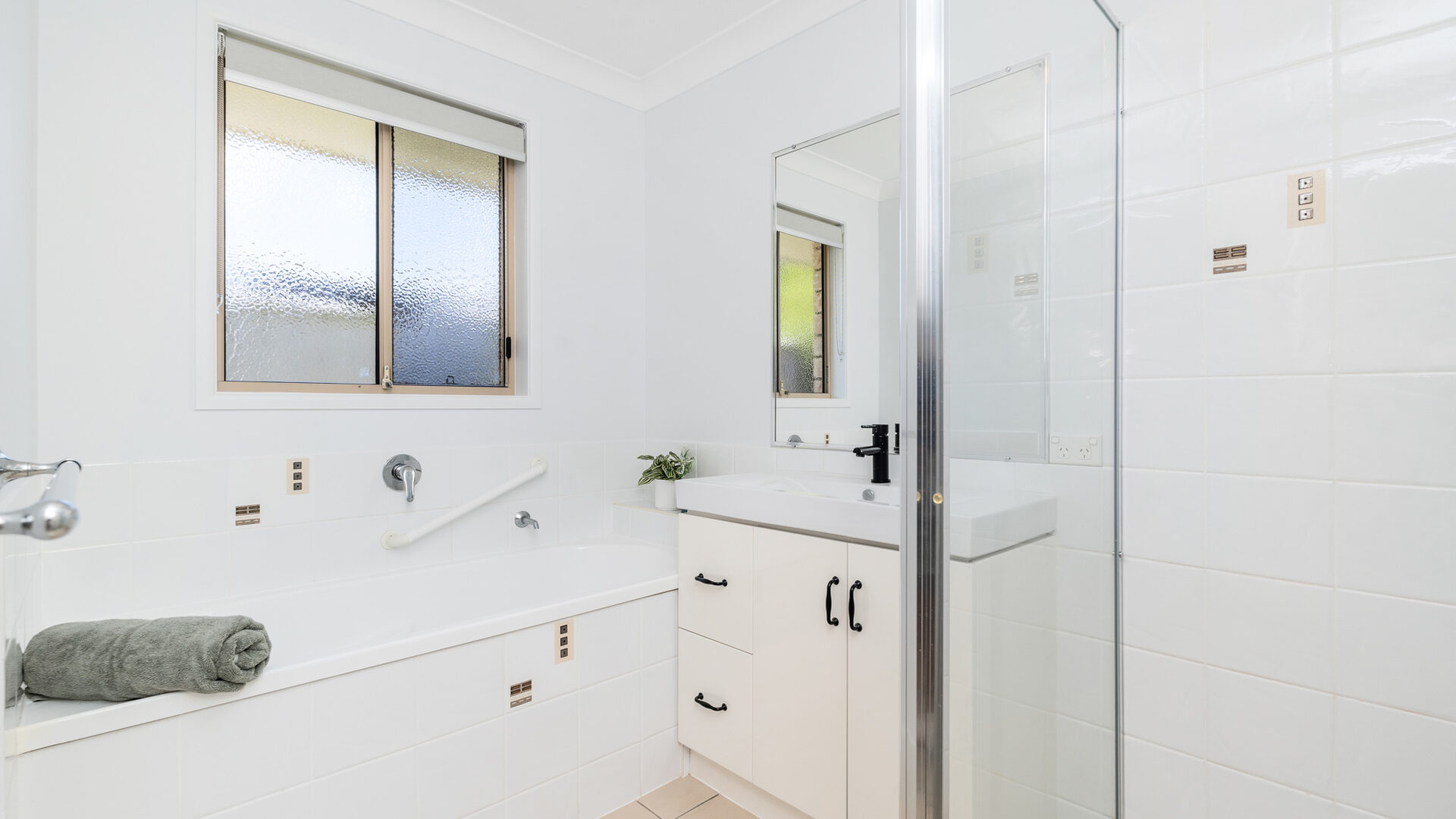 Sold - 17 Fourth Avenue - New Property in Maaroom - Real Estate by 