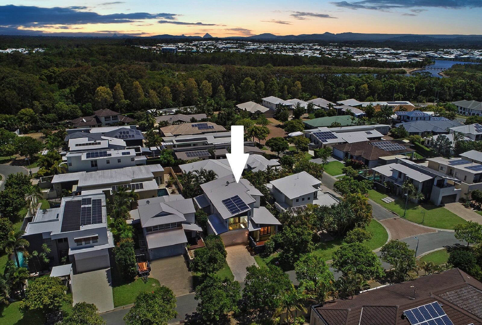 Sold - 23 Tarawa Street - New Property in Kawana Island - Real Estate by Geoff Ohmsen