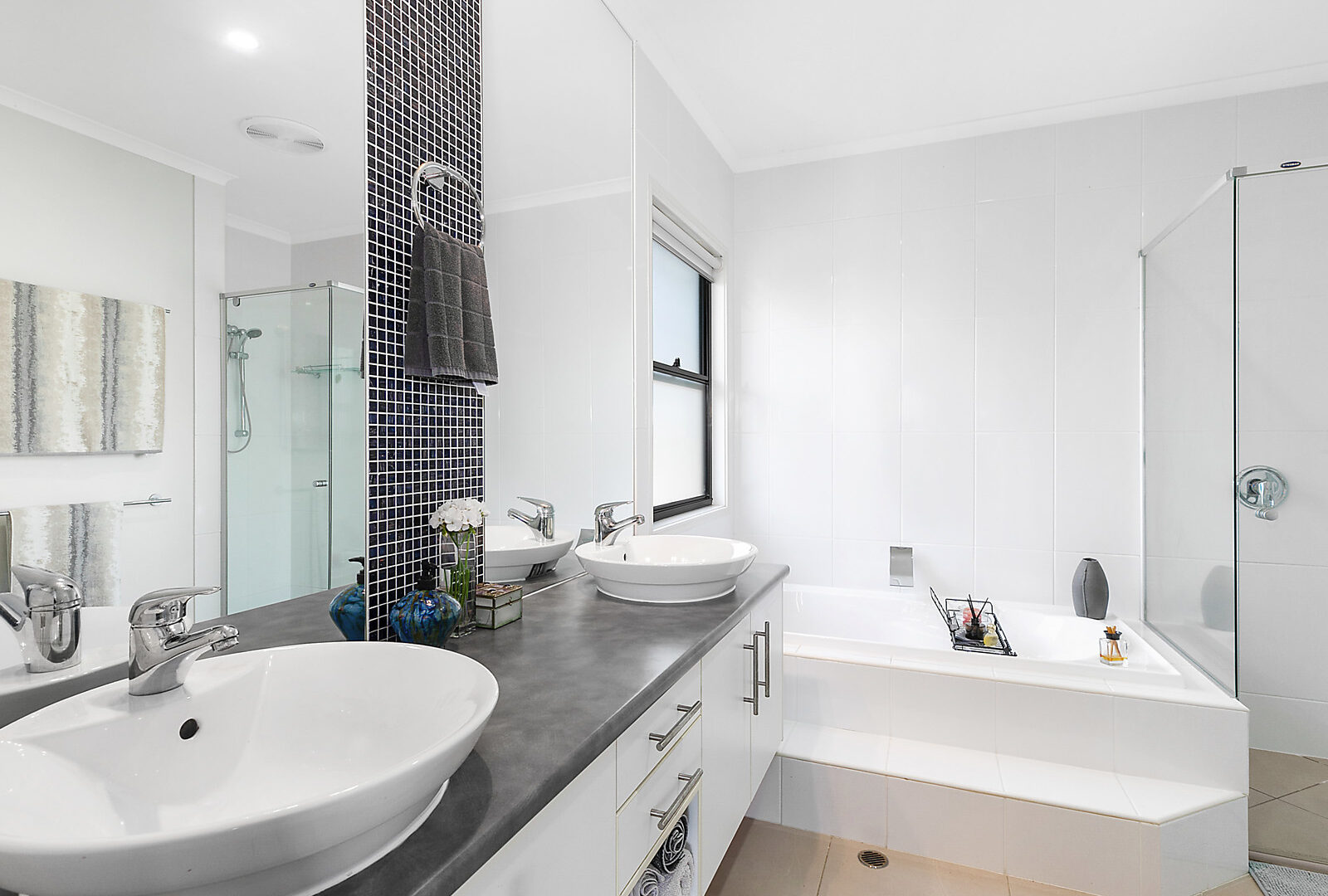 Sold - 23 Tarawa Street - New Property in Kawana Island - Real Estate by Geoff Ohmsen