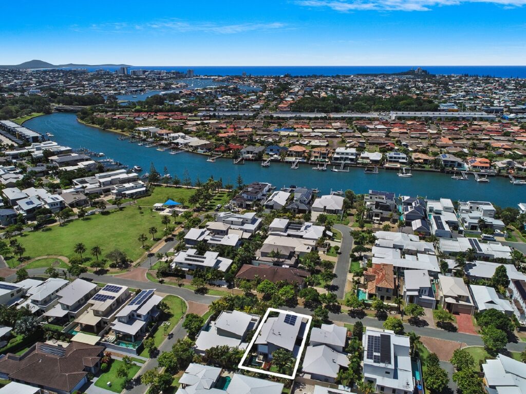 Sold - 23 Tarawa Street - New Property in Kawana Island - Real Estate by Geoff Ohmsen