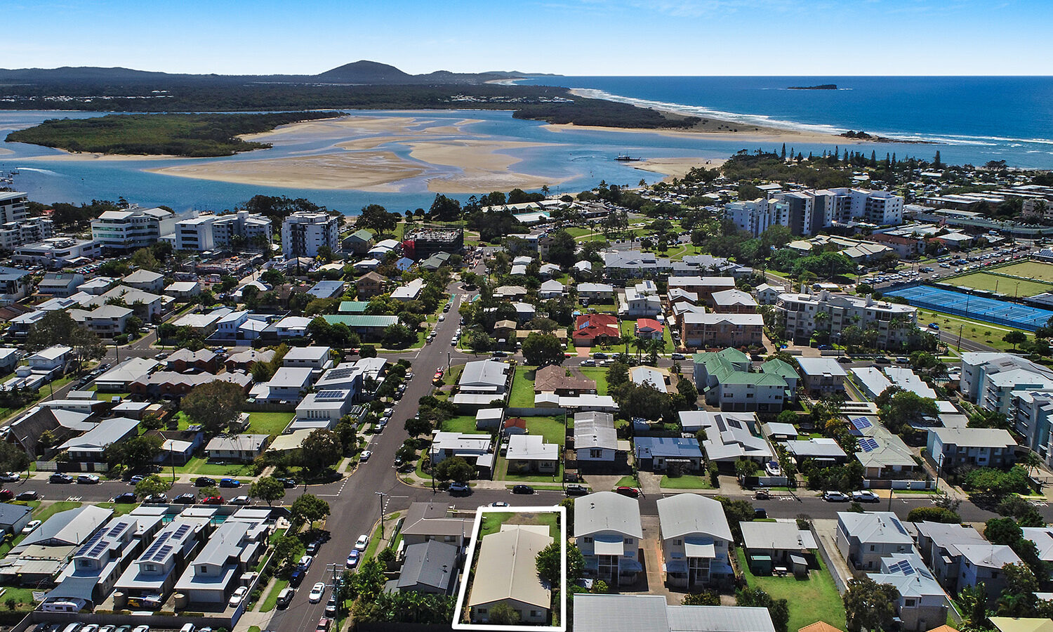 Sold - 17 Hinkler Parade - New Property in Maroochydore - Real Estate by Glennis Schindler