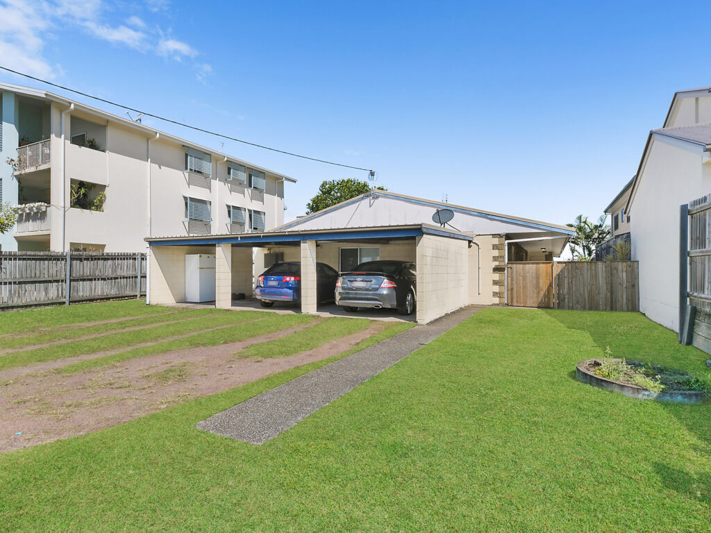 Sold - 17 Hinkler Parade - New Property in Maroochydore - Real Estate by Glennis Schindler