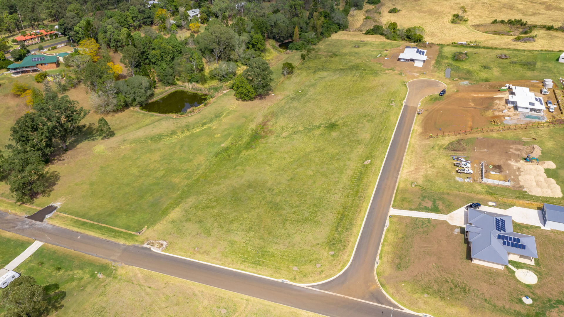 Sold -  Jersey Drive - New Property in Chatsworth - Real Estate by Todd McKee