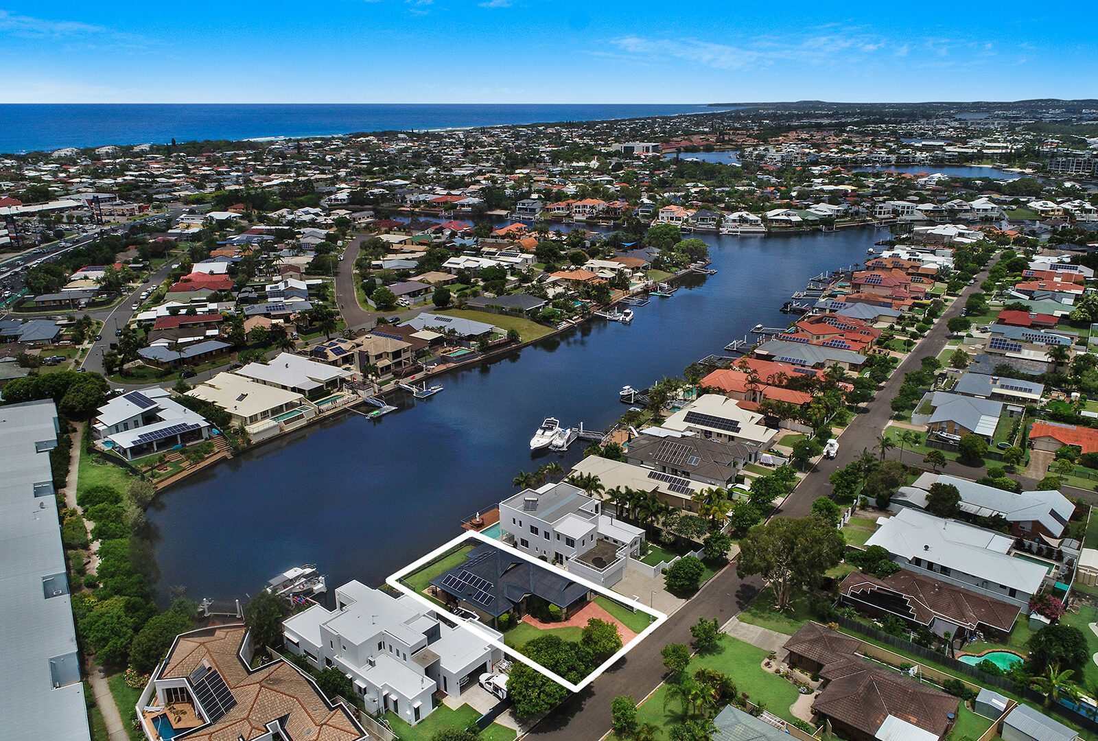 Sold - 34 Chelsea Crescent - New Property in Minyama - Real Estate by Geoff Ohmsen