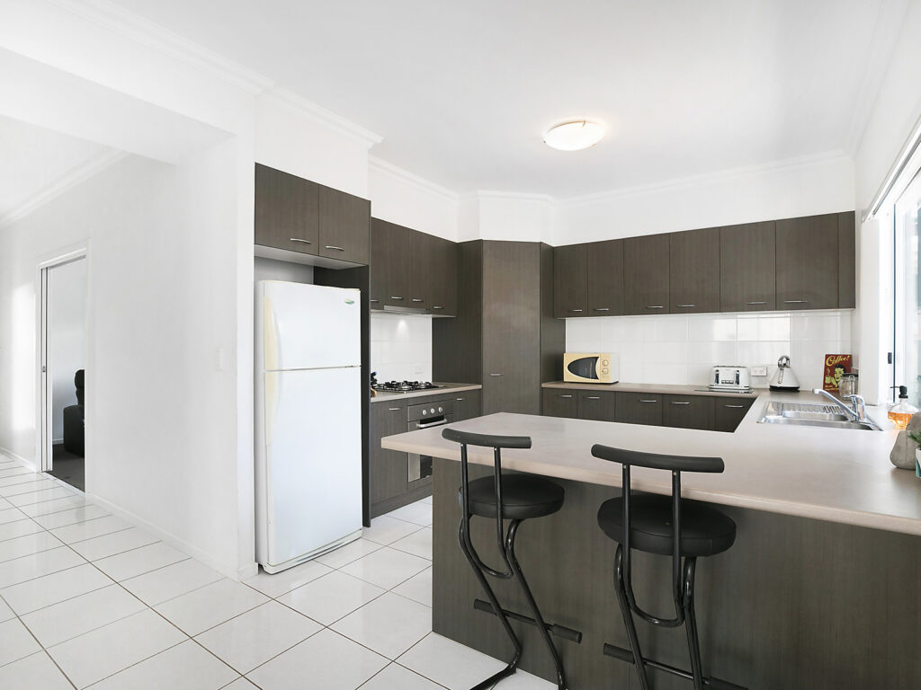 Sold - 16 Kurrajong Crescent - New Property in Meridan Plains - Real Estate by Carlie Penn