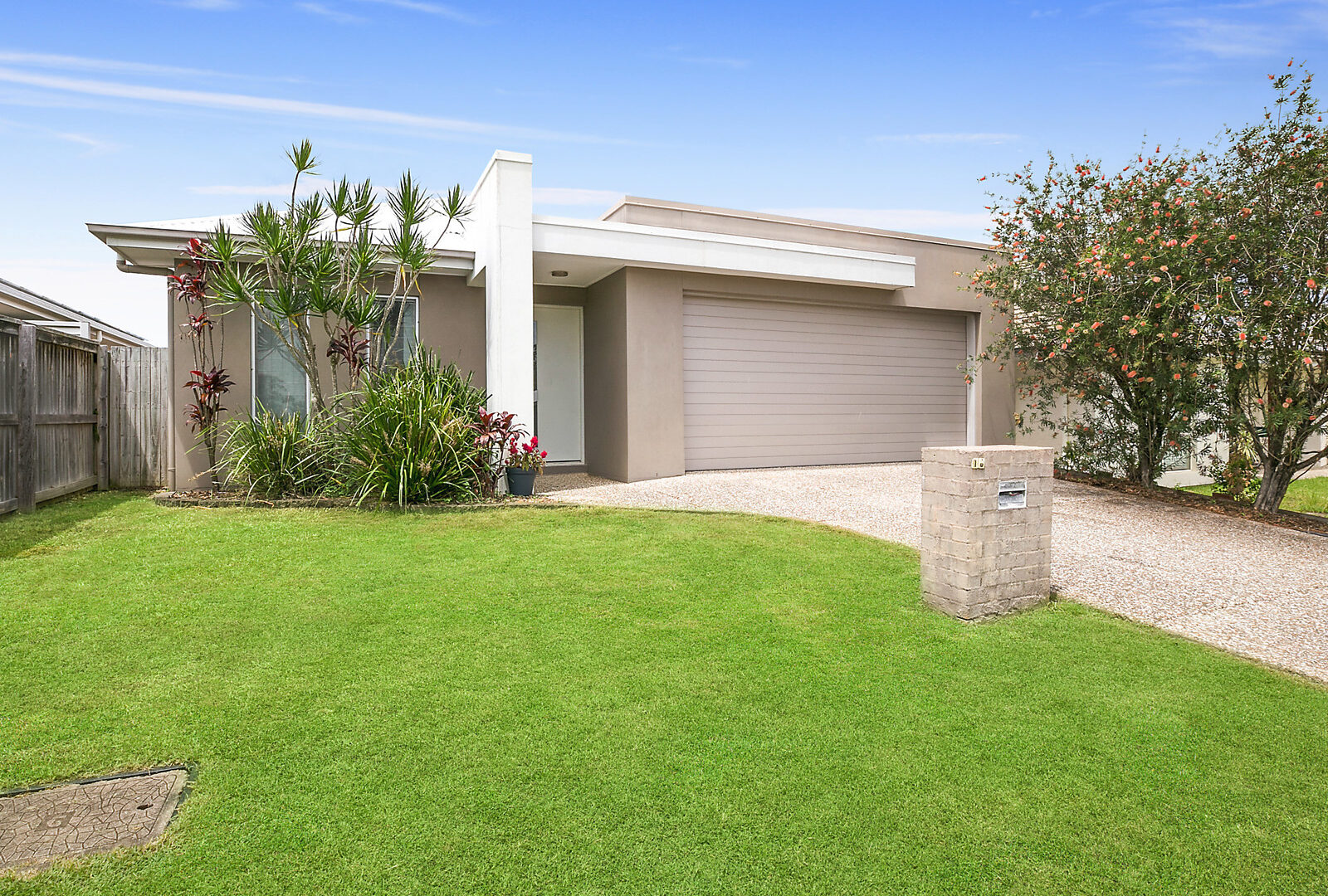 Sold - 16 Kurrajong Crescent - New Property in Meridan Plains - Real Estate by Carlie Penn