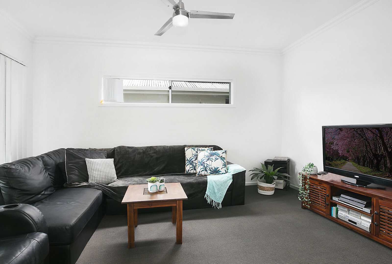Sold - 16 Kurrajong Crescent - New Property in Meridan Plains - Real Estate by Carlie Penn