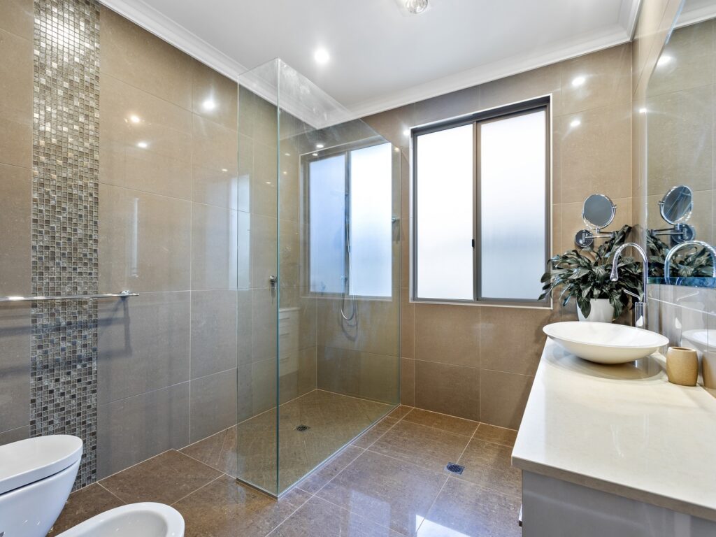 Sold - 13 Tortola Place - New Property in Kawana Island - Real Estate by Geoff Ohmsen