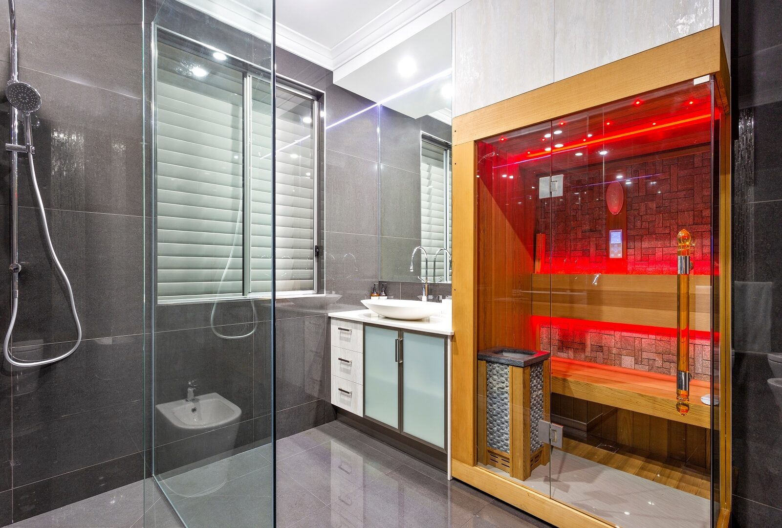 Sold - 13 Tortola Place - New Property in Kawana Island - Real Estate by Geoff Ohmsen
