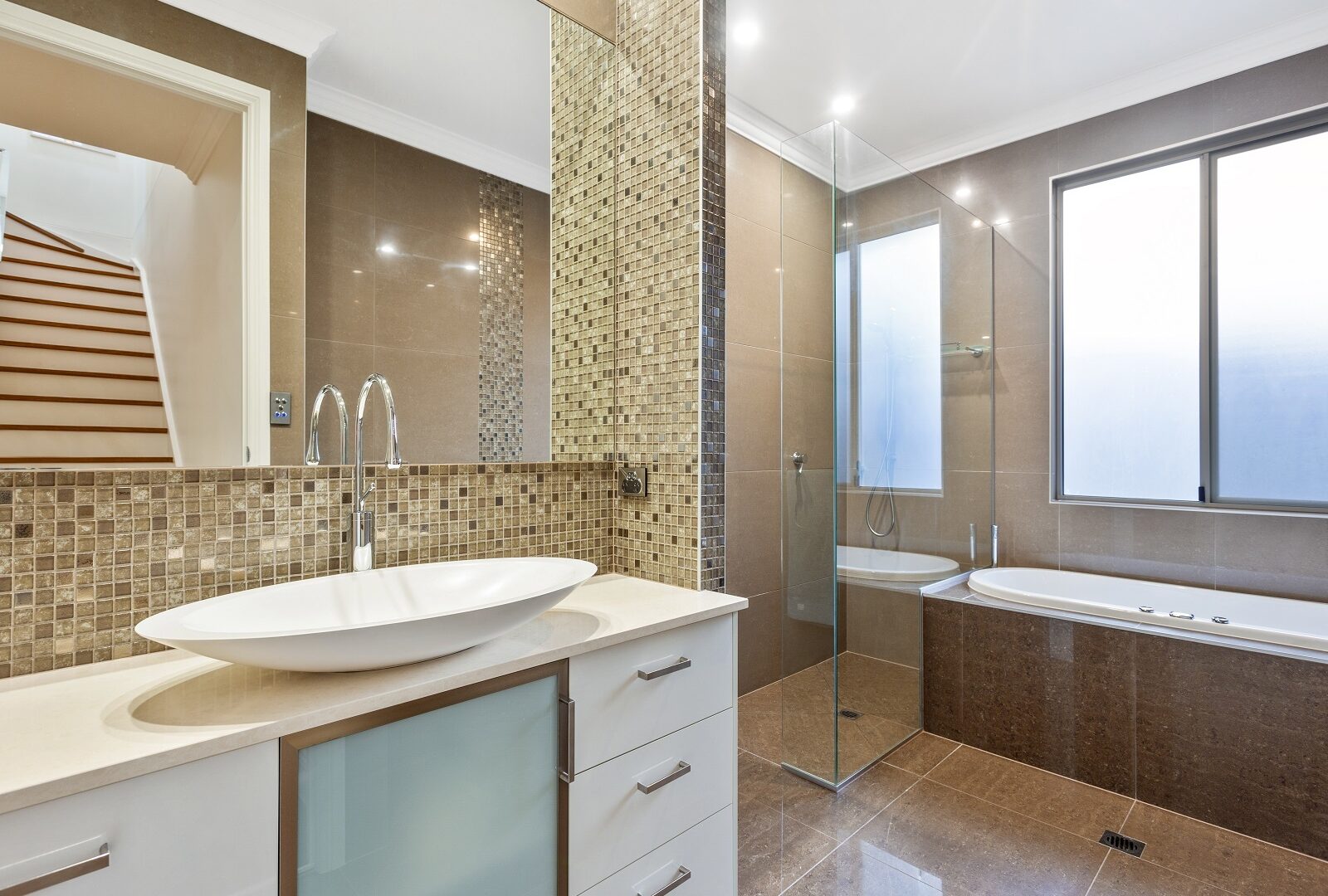 Sold - 13 Tortola Place - New Property in Kawana Island - Real Estate by Geoff Ohmsen