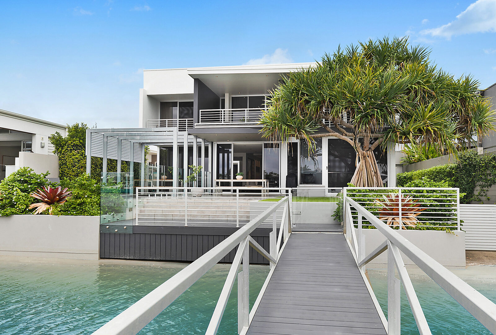 Sold - 15 Elanora Avenue - New Property in Mooloolaba - Real Estate by Geoff Ohmsen
