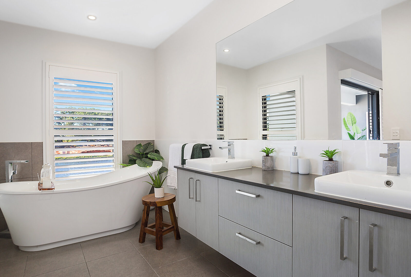 Sold - 32 Claremont Drive - New Property in Maroochydore - Real Estate by Carlie Penn